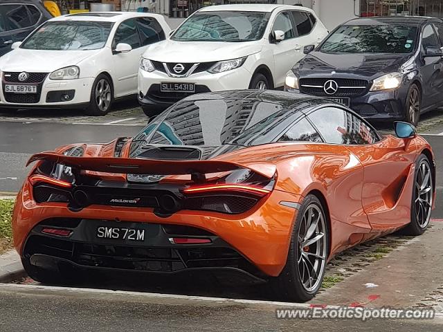 Mclaren 720S spotted in Singapore, Singapore