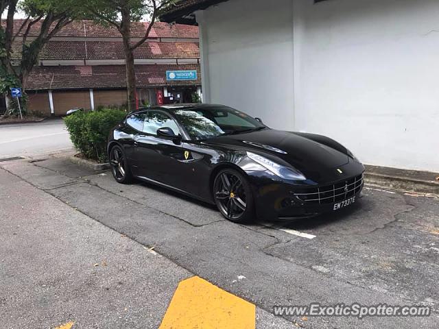 Ferrari FF spotted in Singapore, Singapore