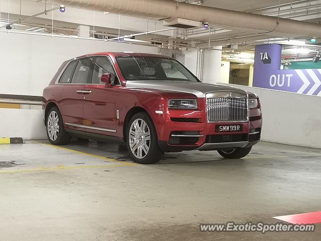 Rolls-Royce Cullinan spotted in Singapore, Singapore