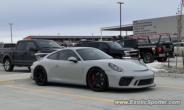 Porsche 911 GT3 spotted in West Des Moines, Iowa