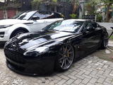 Aston Martin Vantage