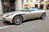 Aston Martin DB11