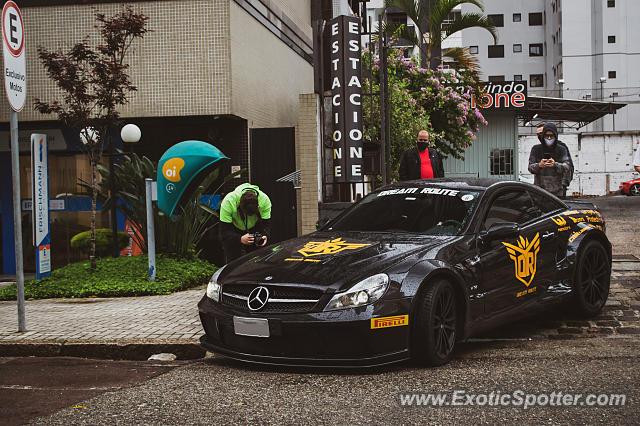 Mercedes SL 65 AMG spotted in Curitiba, PR, Brazil