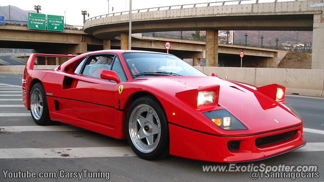 Ferrari F40 spotted in Santiago, Chile