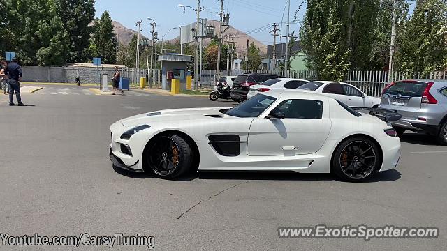 Mercedes SLS AMG spotted in Santiago, Chile