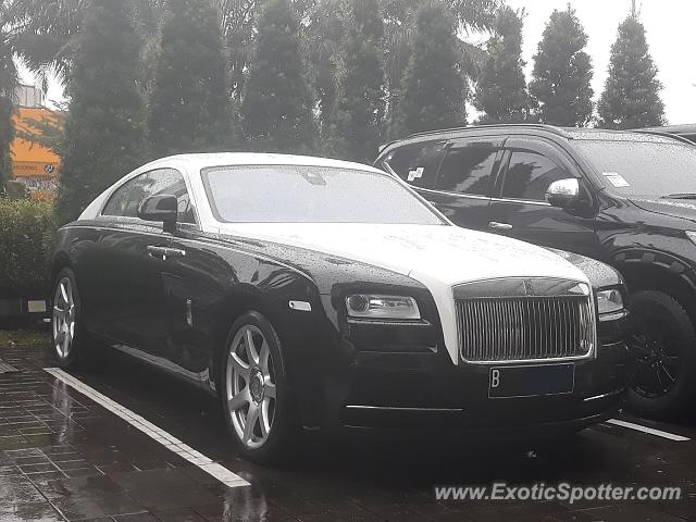 Rolls-Royce Wraith spotted in Serpong, Indonesia