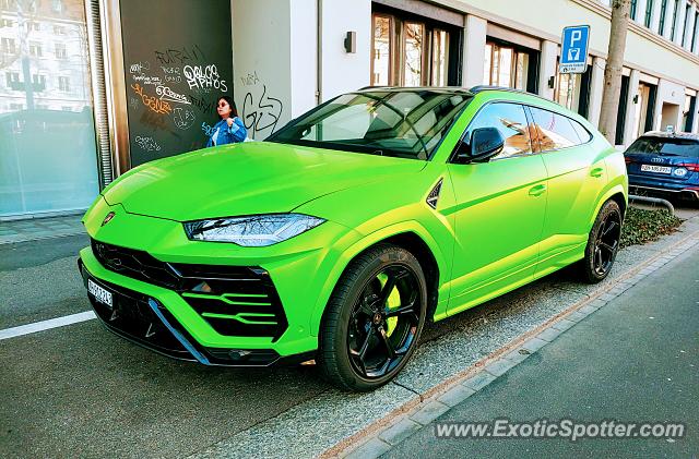 Lamborghini Urus spotted in Zurich, Switzerland