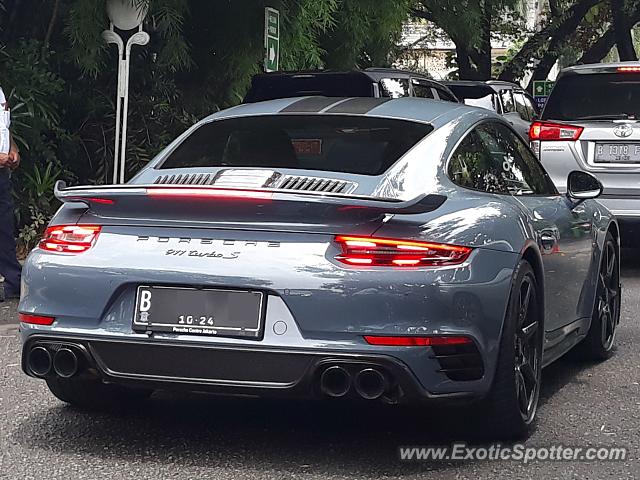 [http://www.exoticspotter.com/images/254/253682.jpg]