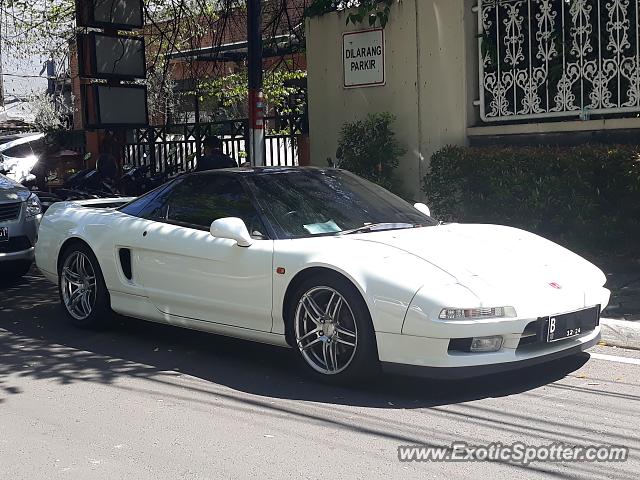 Acura NSX spotted in Jakarta, Indonesia