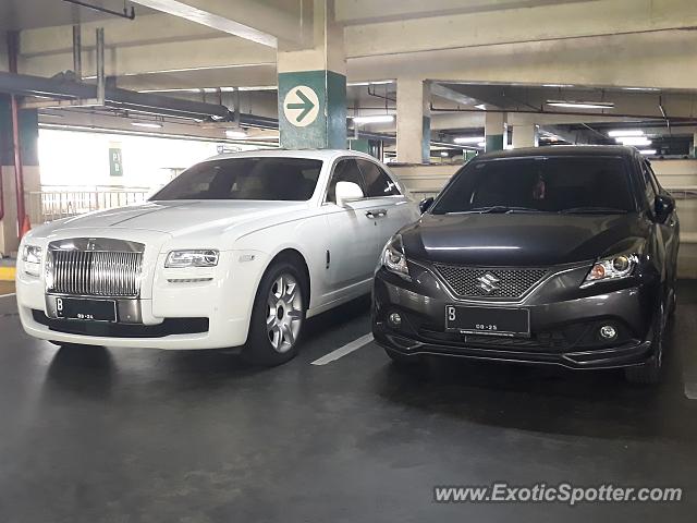 Rolls-Royce Ghost spotted in Jakarta, Indonesia