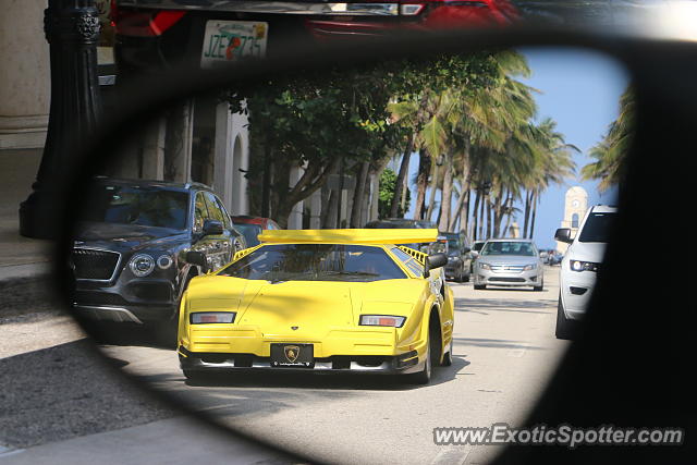 Lamborghini Countach spotted in West Palm Beach, Florida