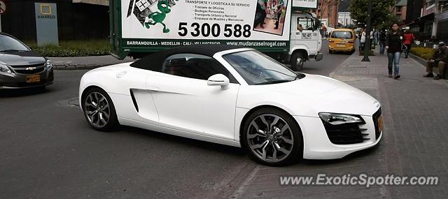 Audi R8 spotted in Bogota, Colombia