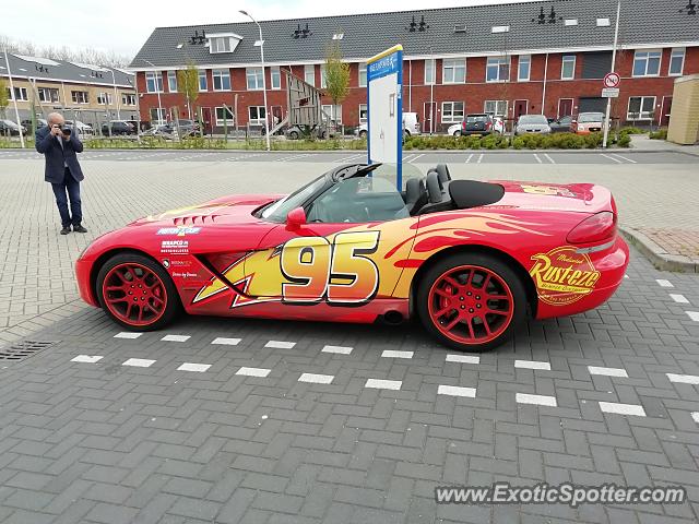 Dodge Viper spotted in Papendrecht, Netherlands