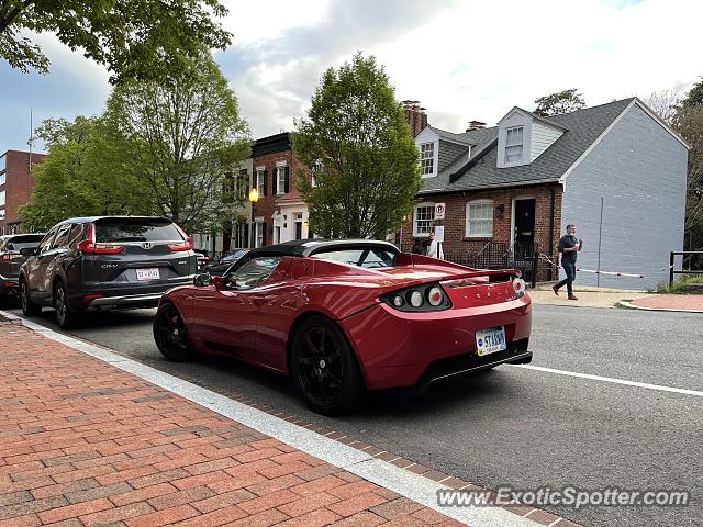 Tesla Roadster spotted in Washington DC, United States