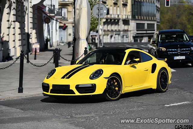 Porsche 911 Turbo spotted in Warsaw, Poland