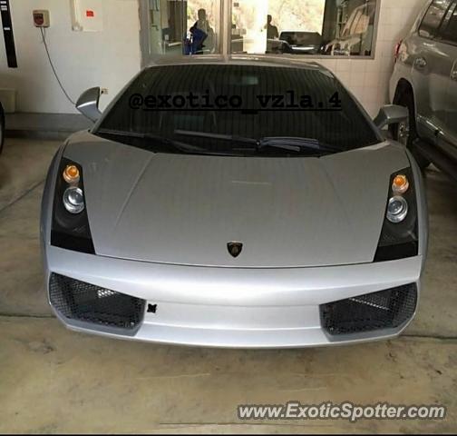 Lamborghini Gallardo spotted in Maracaibo, Venezuela