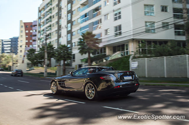 Mercedes SLR spotted in Curitiba, PR, Brazil