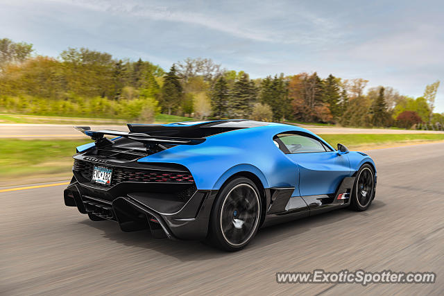 Bugatti Divo spotted in Wayzata, Minnesota