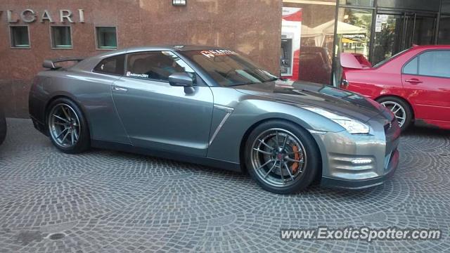 Nissan GT-R spotted in Caracas, Venezuela