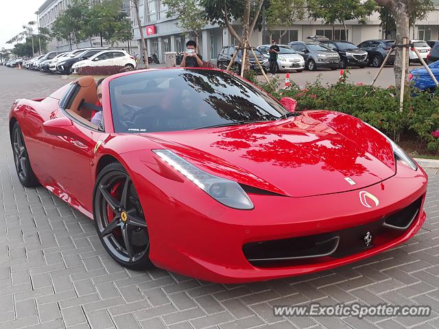 Ferrari 458 Italia spotted in Jakarta, Indonesia
