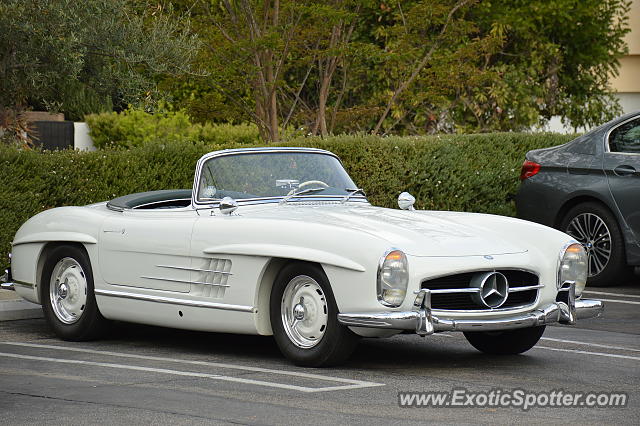 Mercedes 300SL spotted in Los Angeles, California