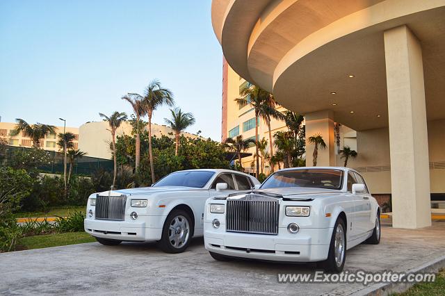 Rolls-Royce Phantom spotted in Cancun, Mexico