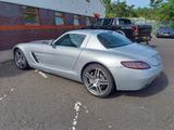 Mercedes SLS AMG