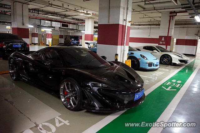 Mclaren P1 spotted in Beijing, China