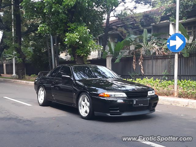 Nissan Skyline spotted in Jakarta, Indonesia