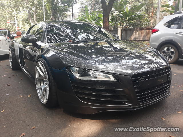 Audi R8 spotted in Jakarta, Indonesia