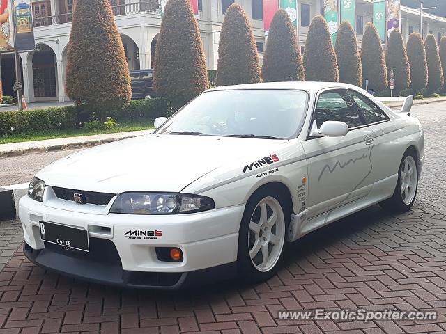 Nissan Skyline spotted in Jakarta, Indonesia