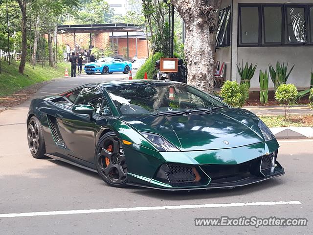 Lamborghini Gallardo spotted in Jakarta, Indonesia