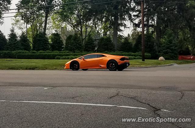 Lamborghini Huracan spotted in Bloomfield Hills, Michigan