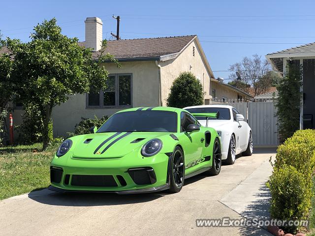 Porsche 911 GT3 spotted in Van Nuys, California