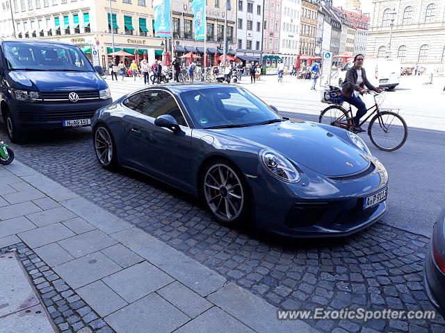 Porsche 911 GT3 spotted in München, Germany