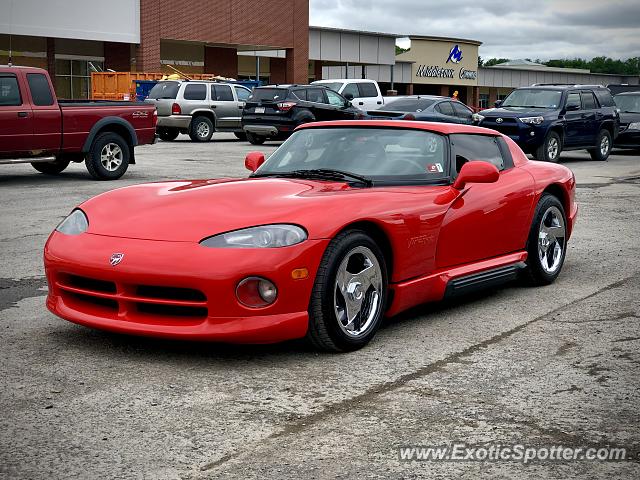 Dodge Viper spotted in Fairmont, West Virginia