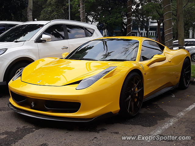 Ferrari 458 Italia spotted in Serpong, Indonesia