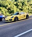 Porsche Cayman GT4
