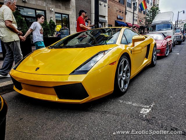 Lamborghini Gallardo spotted in Somerville, New Jersey