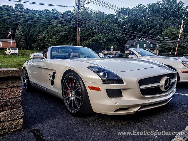 Mercedes SLS AMG spotted in Martinsville, New Jersey