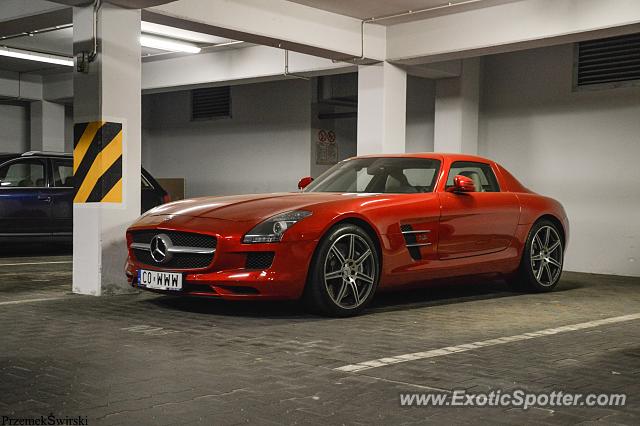 Mercedes SLS AMG spotted in Poznan, Poland