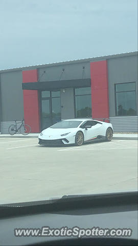 Lamborghini Huracan spotted in Waukee, Iowa, Iowa