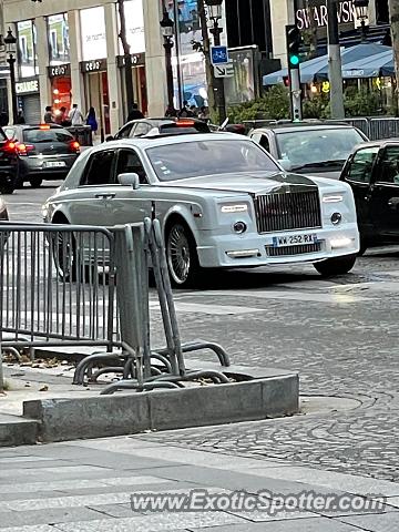 Rolls-Royce Phantom spotted in Paris, France