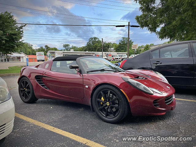 Lotus Elise spotted in Bloomington, Indiana