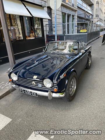 Other Vintage spotted in PARIS, France