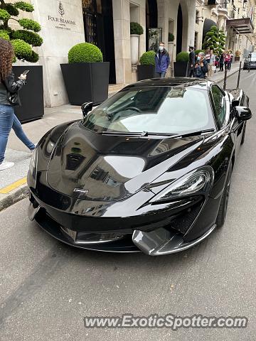 Mclaren 570S spotted in PARIS, France