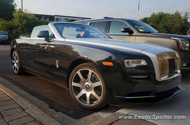 Rolls-Royce Dawn spotted in Wayzata, Minnesota