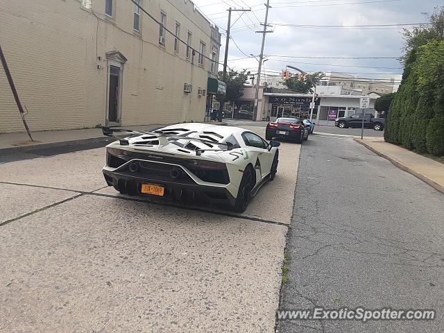 Lamborghini Aventador spotted in Woodmere, New York