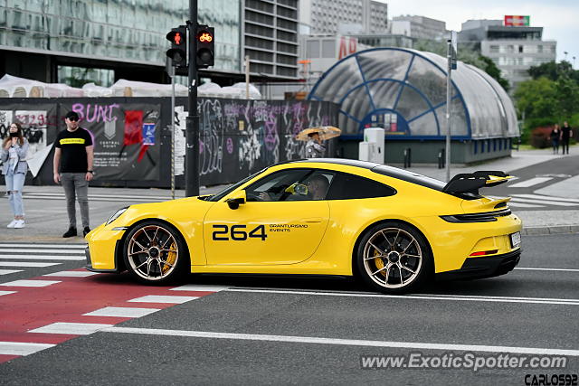 Porsche 911 GT3 spotted in Warsaw, Poland