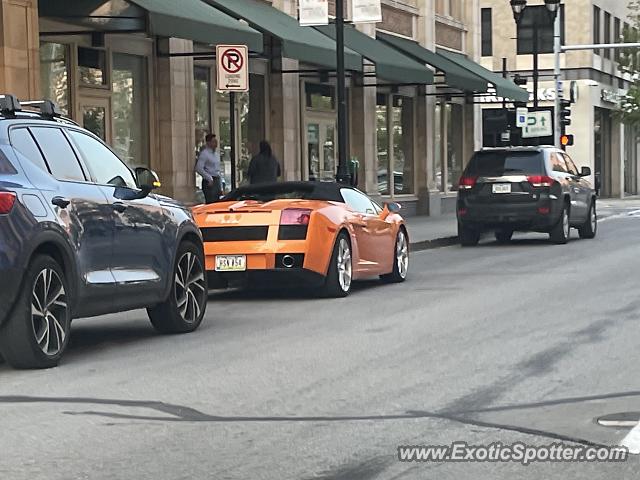 Lamborghini Gallardo spotted in Des Moines, Iowa